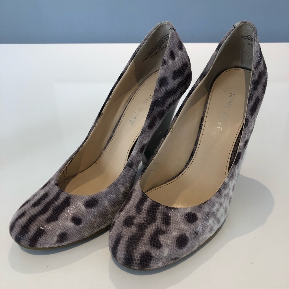 5.5 Nine West Animal Print Heels